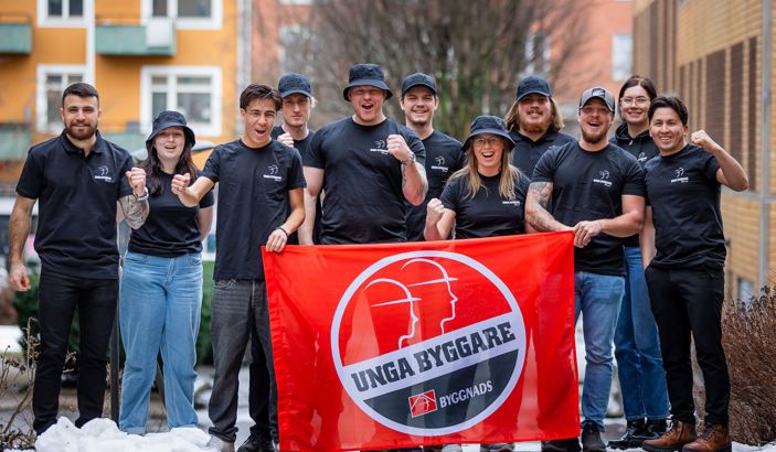 Gruppfoto på Unga Byggare