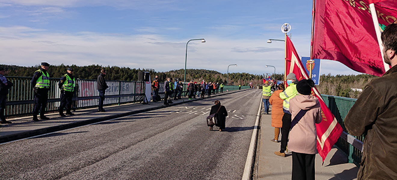 Måndagens manifestation vid Svinesundsbron.